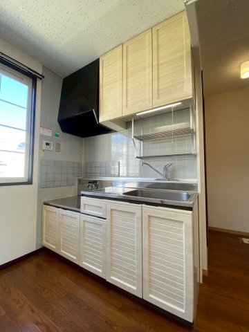 キッチン　コンパクトなキッチンで掃除もラクラク