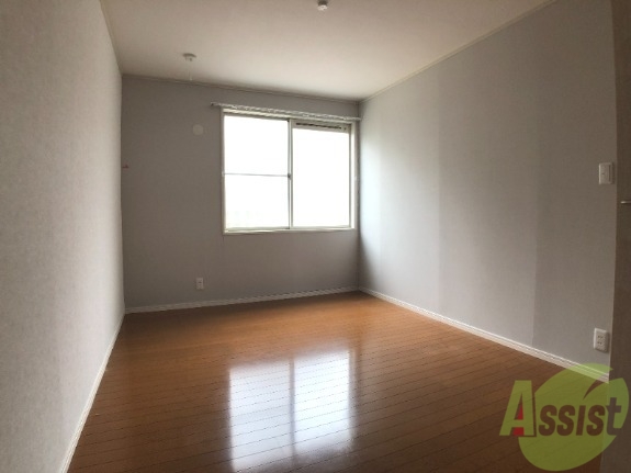 その他部屋・スペース　６帖の洋室です。こちらを寝室としてお使い下さい