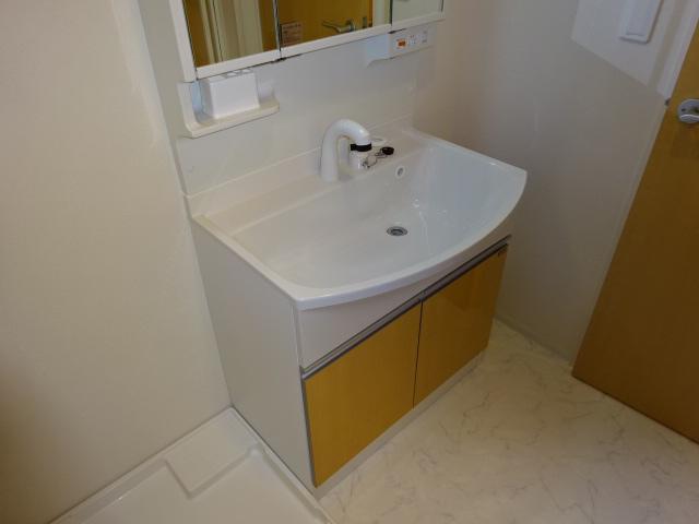 洗面設備　洗髪洗面化粧台