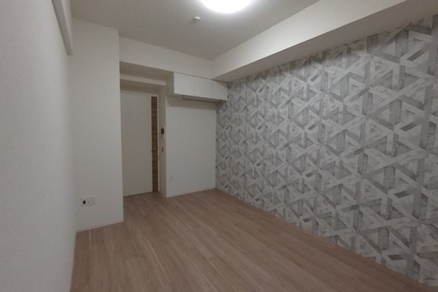 居室・リビング　壁紙の色は異なる可能性がございます。