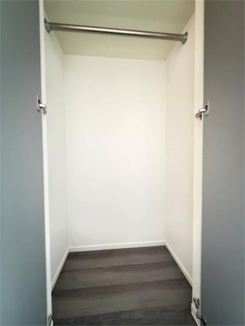 収納　※反転タイプの写真を使用しています。