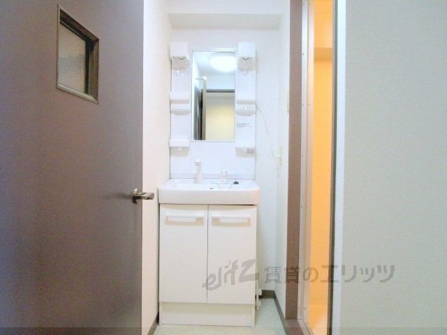 洗面設備　洗面所