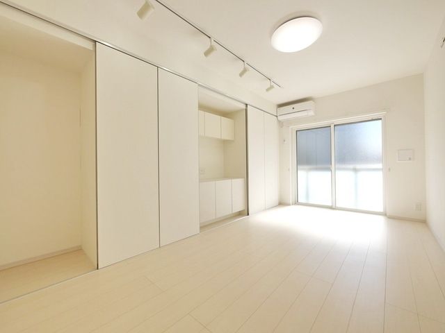 居室・リビング　★お部屋探しはタウンハウジング稲田堤店まで★