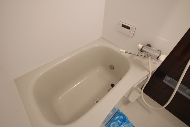 バス・シャワールーム　※別室の参考写真の為、現況優先です。