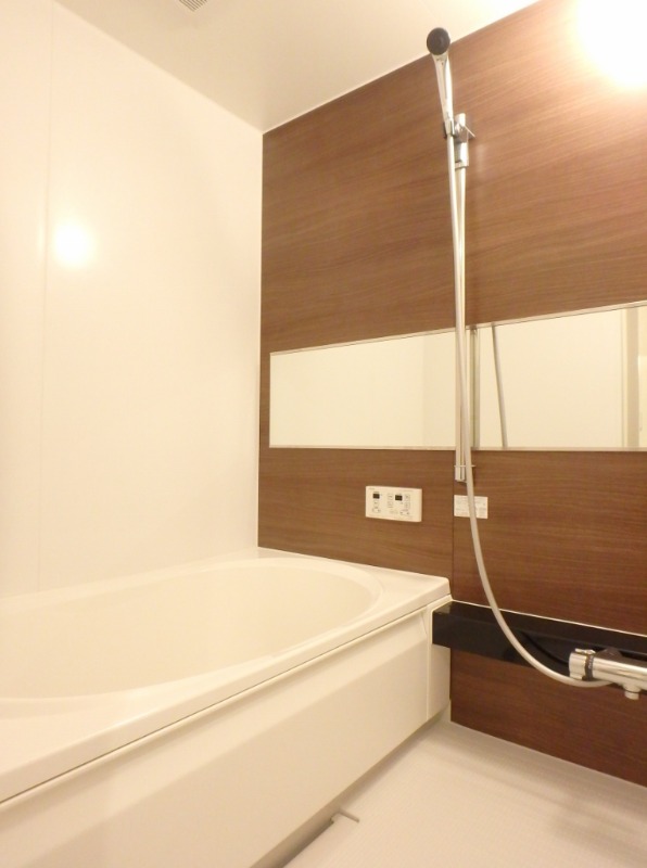 バス・シャワールーム　図面と現状に相違がある場合には現状を優先