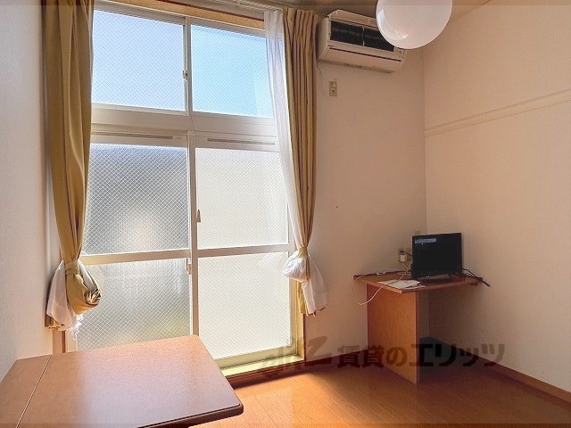 居室・リビング　洋室