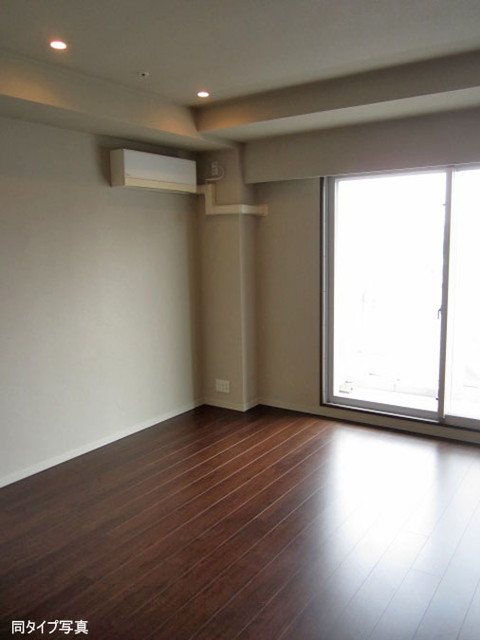 居室・リビング　別部屋の参考写真です