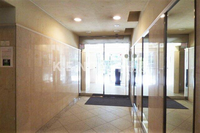 ロビー　建物の内部です