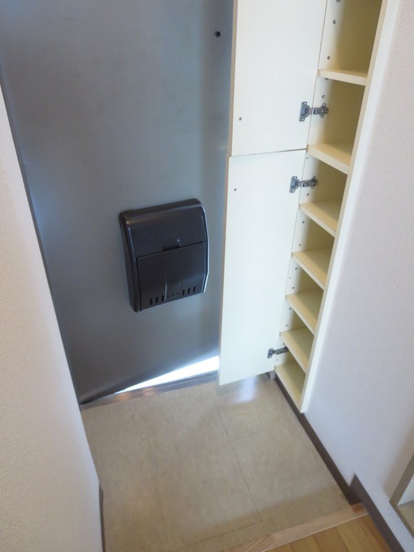 玄関　参考写真