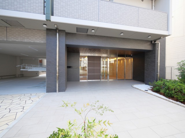 エントランス　毎日通るエントランスはこのようになっています