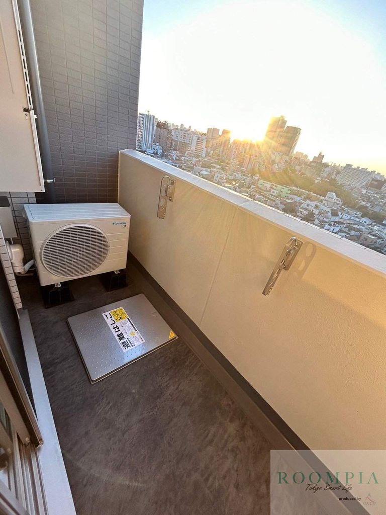 バルコニー　バルコニー