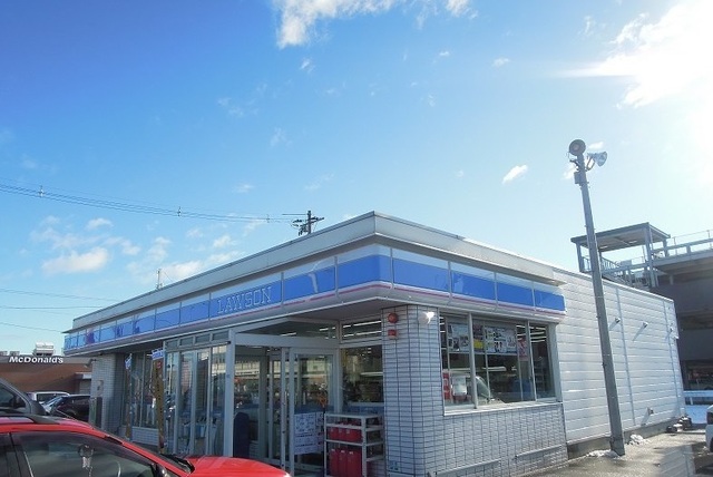 コンビニ　ローソン八戸西郵便局前店（コンビニ）まで950m