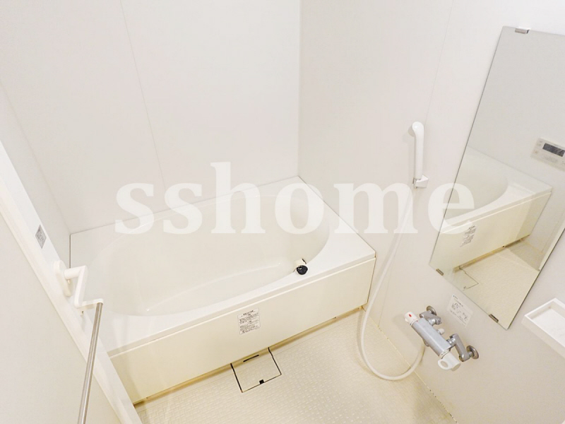 バス・シャワールーム　清潔感のある浴室♪