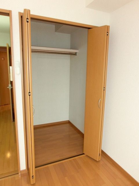 収納　ウォークインクローゼット