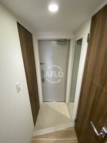 玄関　SKYレジデンス大阪梅田　玄関