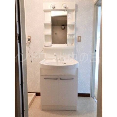 洗面設備　詳細は、ウィンドワード中の島店までご相談下さい。