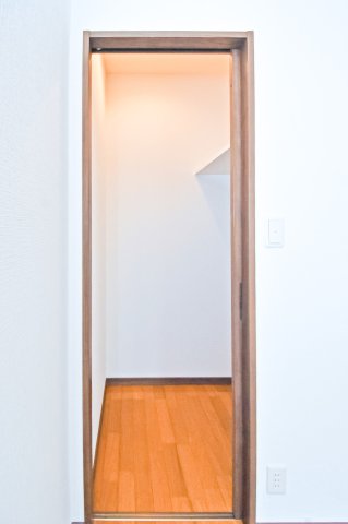 収納　別号室です。現状優先になります。