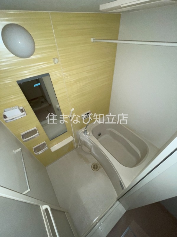 バス・シャワールーム　同型別部屋写真