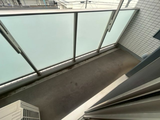 バルコニー　ピースアウル黒川