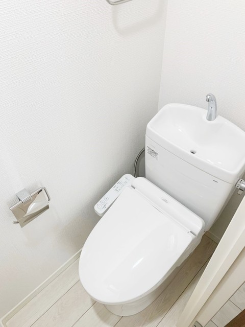 トイレ　建築中の為、同シリーズの参考写真