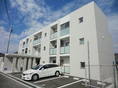建物外観　外観写真（昼）
