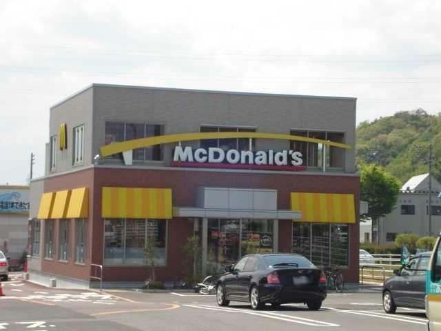 飲食店　マクドナルドカインズモール鳥取店（飲食店）まで447m