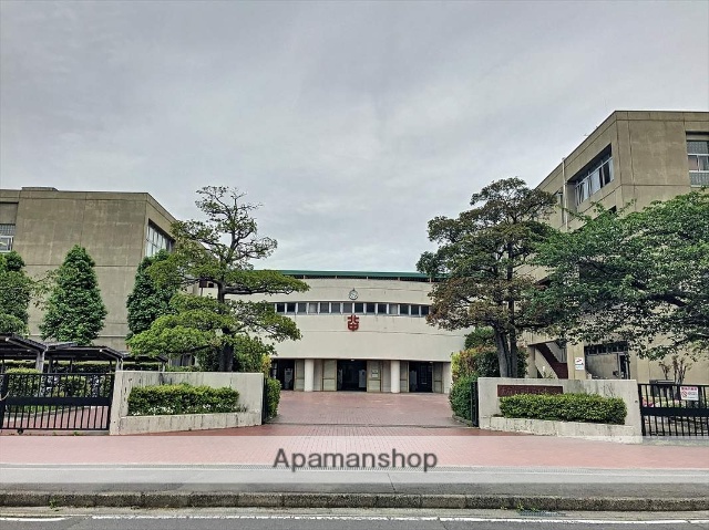 中学校　大府北中学校（中学校）まで374m