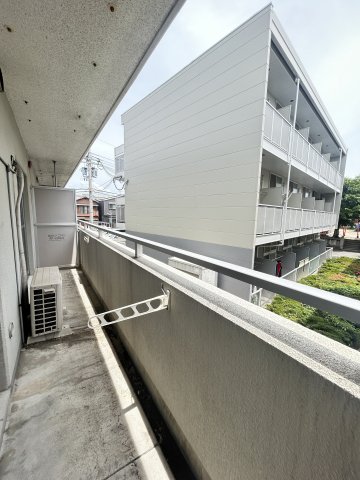 バルコニー　広々としたバルコニーです