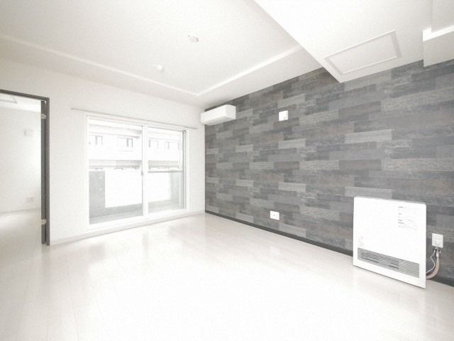 居室・リビング　同物件・別部屋の写真です