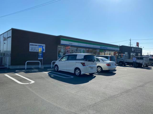 コンビニ　ファミリーマート磐田立野店（コンビニ）まで975m