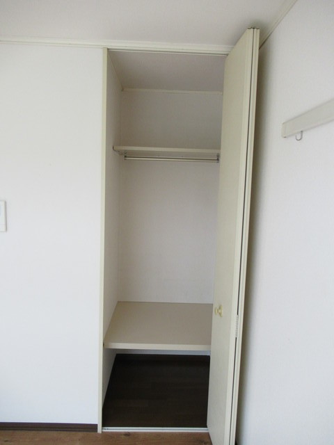 収納　増えがちな荷物をスッキリできる大きめ収納☆