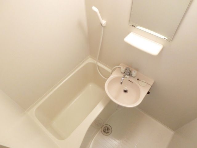 バス・シャワールーム　お部屋探しは株式会社　タウンハウジング　までお気軽にお問合…