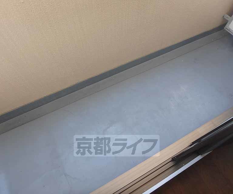 バルコニー　洗濯物はこちら