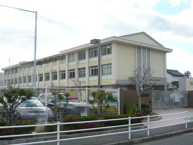 小学校　東野小学校（小学校）まで350m