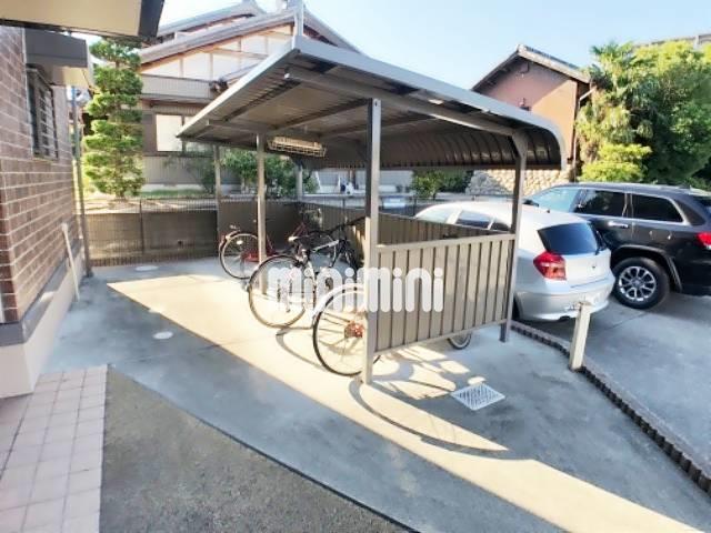その他共有部分　駐輪場もあります