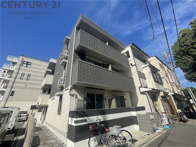 建物外観　オートロック完備で安心のセキュリティ♪