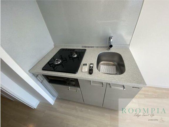 キッチン　※同タイプの別のお部屋です。