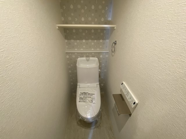 トイレ　※反転タイプ