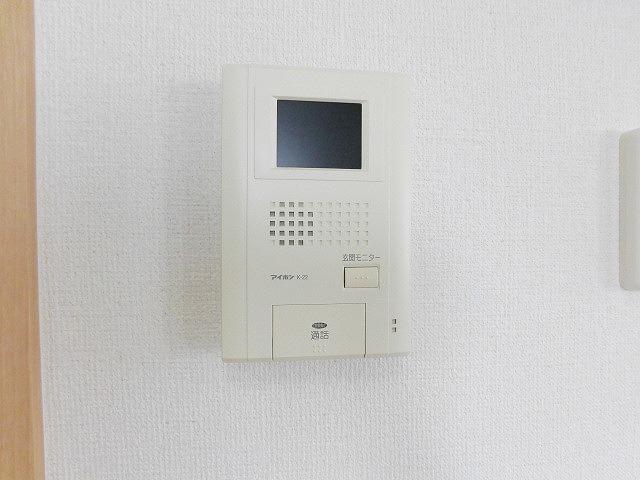 セキュリティ　TVモニター付きインターホン