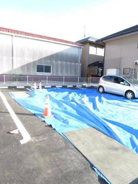 駐車場　駐車場