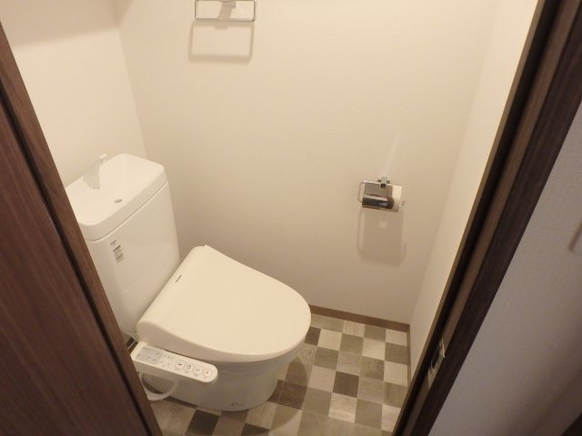 トイレ　落ち着いたトイレです
