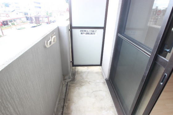 バルコニー　※別部屋の写真です