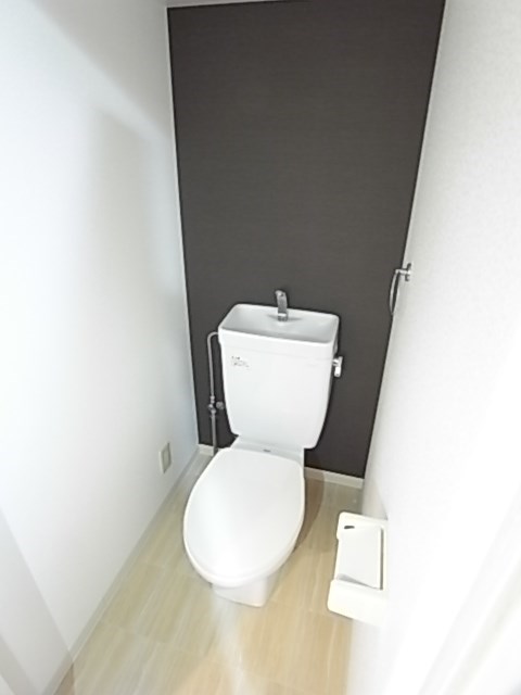 トイレ　コンパクトで使いやすいトイレです