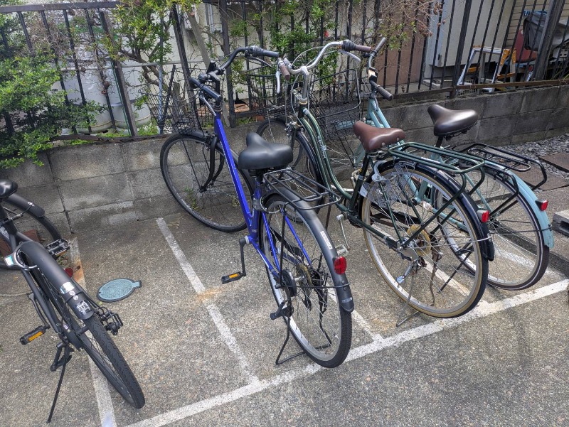 駐車場　駐輪場