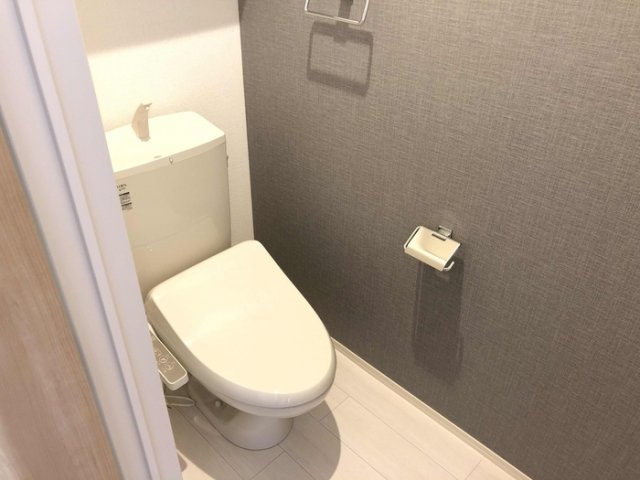 トイレ　落ち着いたトイレです
