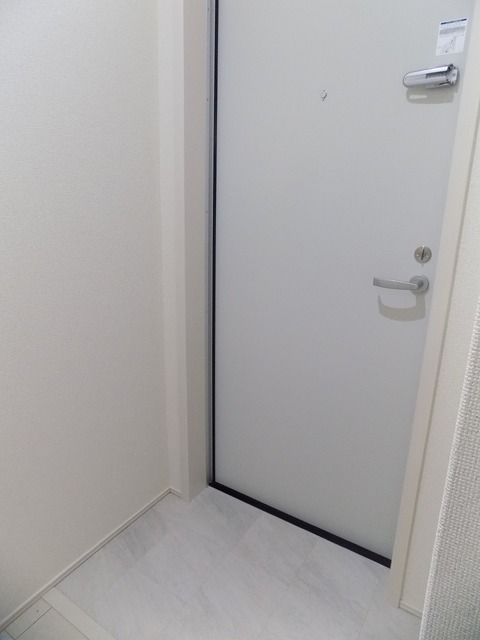 玄関　同施工会社同仕様写真