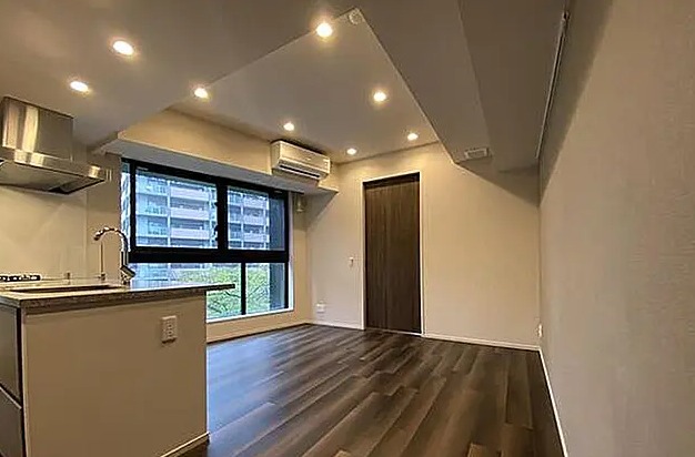 居室・リビング　※別部屋の参考写真です。