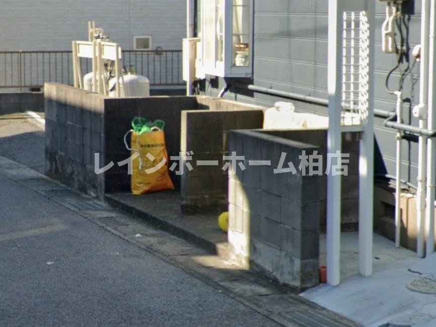 その他共有部分　ゴミ置き場です