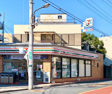 コンビニ　セブンイレブン 亀戸三丁目店（コンビニ）まで1032m