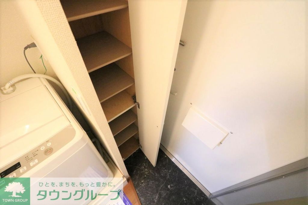 玄関　折り畳みテーブル、椅子2脚付き